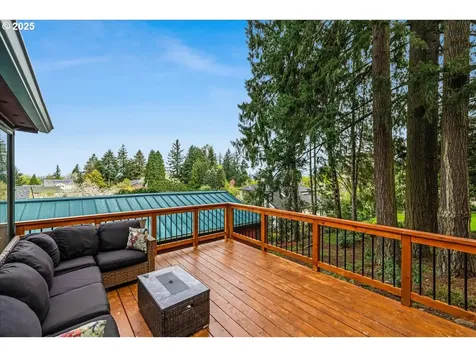 1212 NE 157th Avenue Portland OR 97230