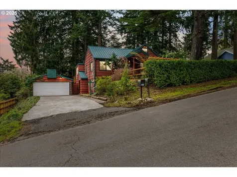 1212 NE 157th Avenue Portland OR 97230