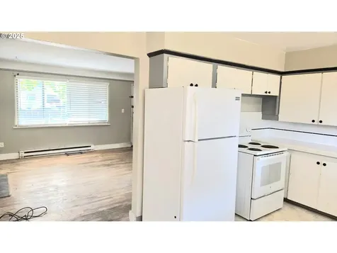 2502 E 27th Street Vancouver WA 98661
