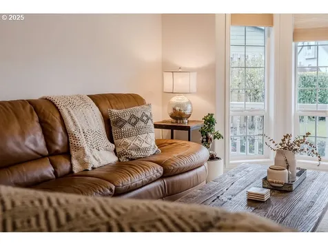 20284 Quinalt Drive Oregon City OR 97045