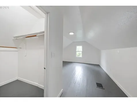 2514 NE 102nd Avenue Portland OR 97220