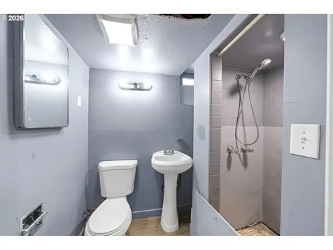 2514 NE 102nd Avenue Portland OR 97220