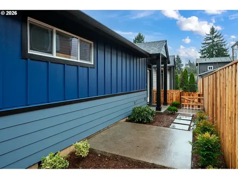 6225 SE Knapp Street Portland OR 97206