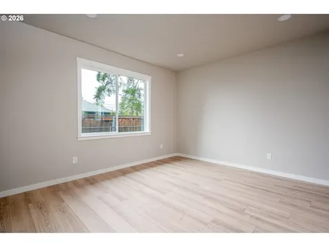 6225 SE Knapp Street Portland OR 97206