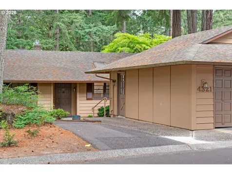 4321 Woodside Circle Lake Oswego OR 97035