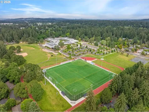 4321 Woodside Circle Lake Oswego OR 97035