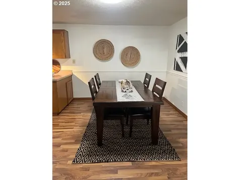 11571 SW Sheffield Circle Portland OR 97223