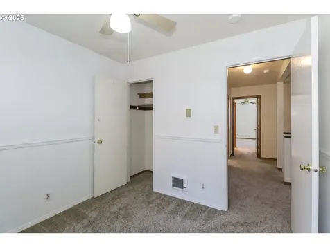 11571 SW Sheffield Circle Portland OR 97223