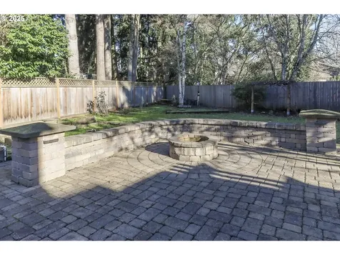 11571 SW Sheffield Circle Portland OR 97223