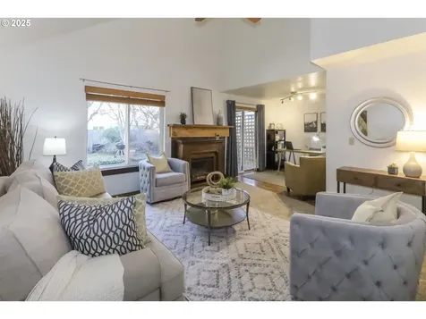 11571 SW Sheffield Circle Portland OR 97223