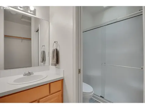 20147 NE Halsey Street Fairview OR 97024