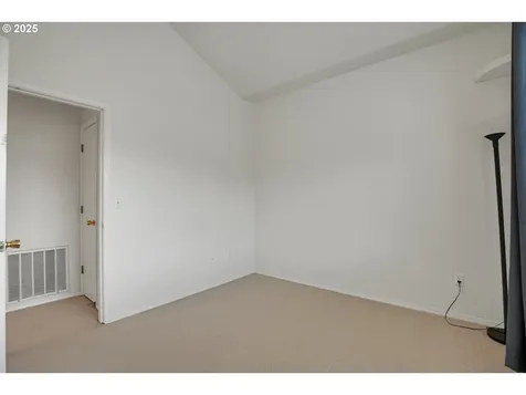 20147 NE Halsey Street Fairview OR 97024