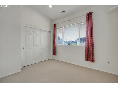 20147 NE Halsey Street Fairview OR 97024
