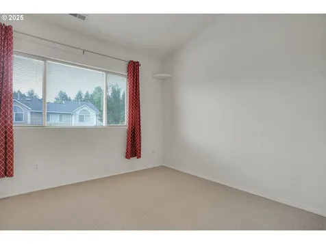20147 NE Halsey Street Fairview OR 97024