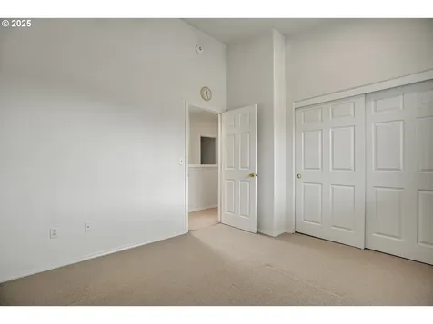 20147 NE Halsey Street Fairview OR 97024