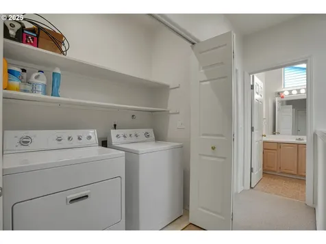 20147 NE Halsey Street Fairview OR 97024