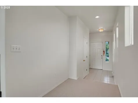 20147 NE Halsey Street Fairview OR 97024