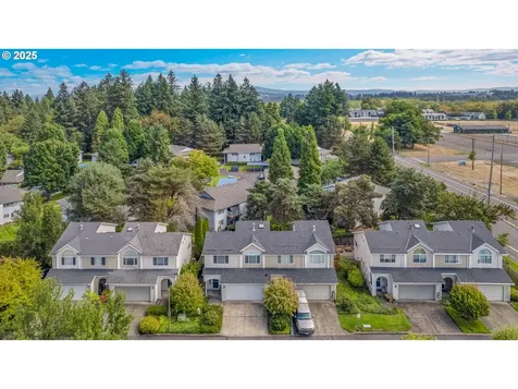 20147 NE Halsey Street Fairview OR 97024