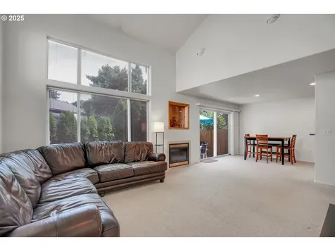 20147 NE Halsey Street Fairview OR 97024