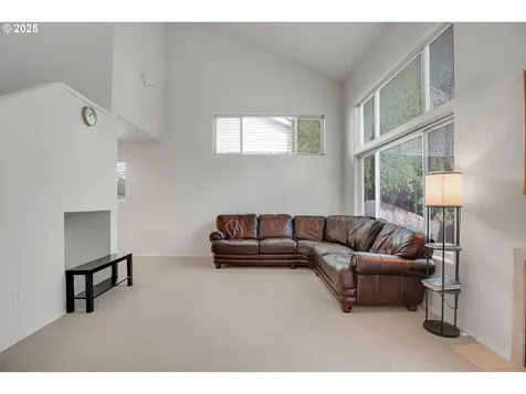 20147 NE Halsey Street Fairview OR 97024