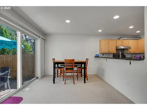 20147 NE Halsey Street Fairview OR 97024