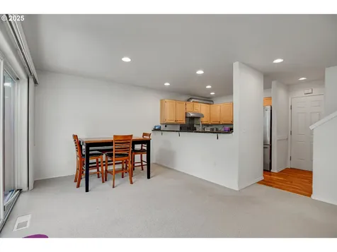20147 NE Halsey Street Fairview OR 97024