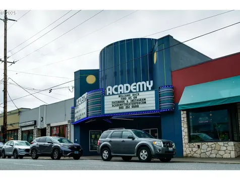 9016 9022 SE Ankeny Street Portland OR 97216