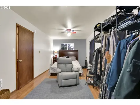 505 Tracy Place Junction City OR 97448
