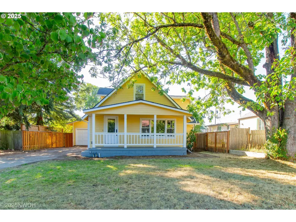 1368 Hayes Street Eugene OR 97402