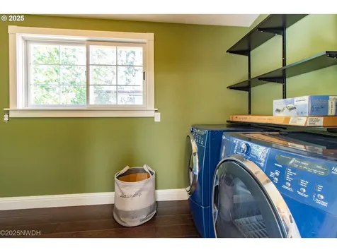 1368 Hayes Street Eugene OR 97402