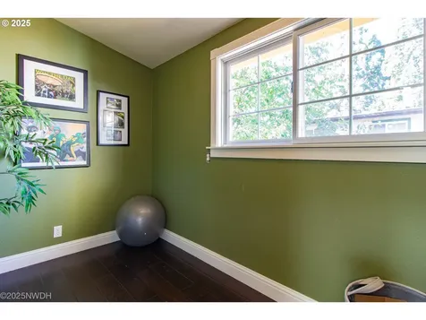 1368 Hayes Street Eugene OR 97402
