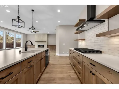 16221 NE 180th Street Brush Prairie WA 98606