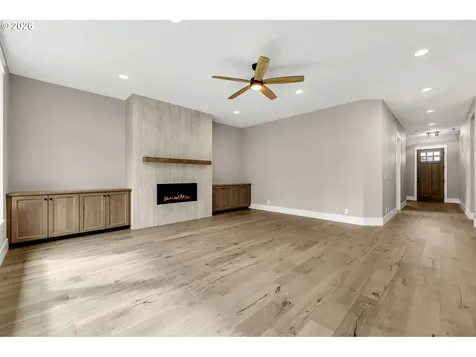 16221 NE 180th Street Brush Prairie WA 98606