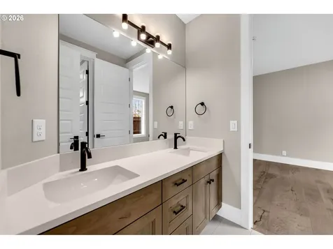 16221 NE 180th Street Brush Prairie WA 98606