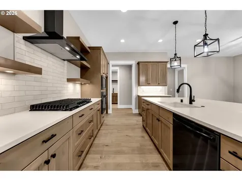 16221 NE 180th Street Brush Prairie WA 98606