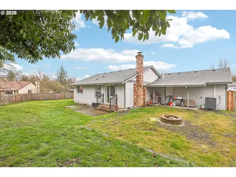 2168 SE Harlow Court Troutdale OR 97060