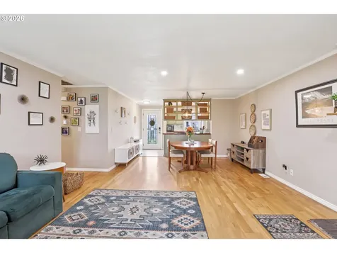2168 SE Harlow Court Troutdale OR 97060