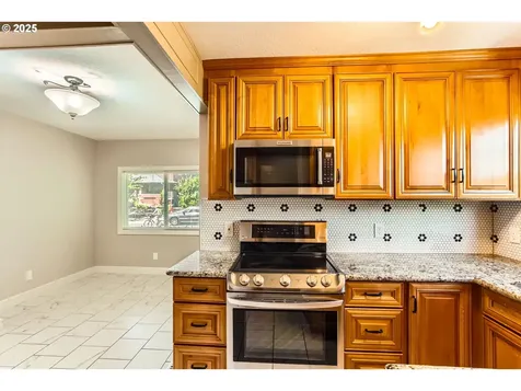 7336 SE 19th Avenue Portland OR 97202