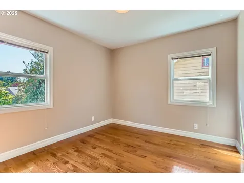 7336 SE 19th Avenue Portland OR 97202
