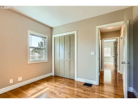 7336 SE 19th Avenue Portland OR 97202