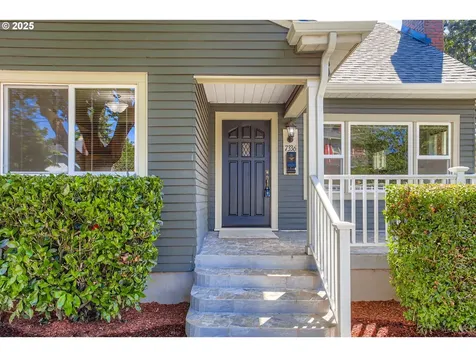 7336 SE 19th Avenue Portland OR 97202