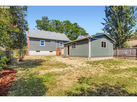 7336 SE 19th Avenue Portland OR 97202