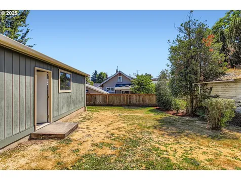 7336 SE 19th Avenue Portland OR 97202