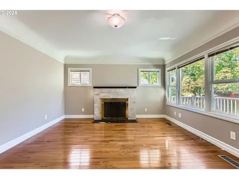 7336 SE 19th Avenue Portland OR 97202