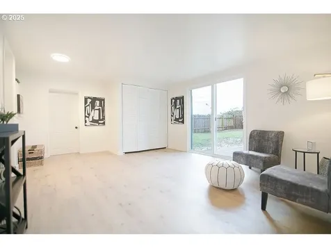 1835 15th Avenue Longview WA 98632