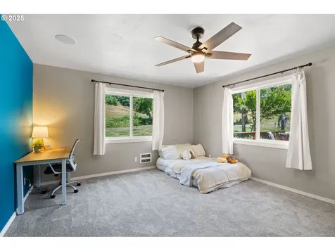 8054 Lewis River Road Ariel WA 98603