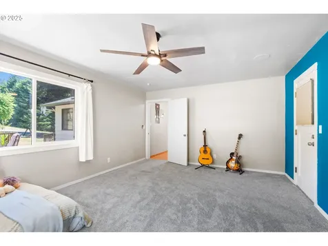 8054 Lewis River Road Ariel WA 98603