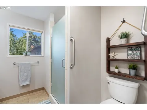 8054 Lewis River Road Ariel WA 98603