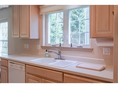1255 Jeffrey Drive Seaside OR 97138