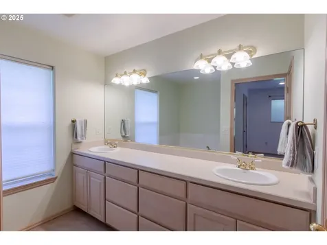 1255 Jeffrey Drive Seaside OR 97138